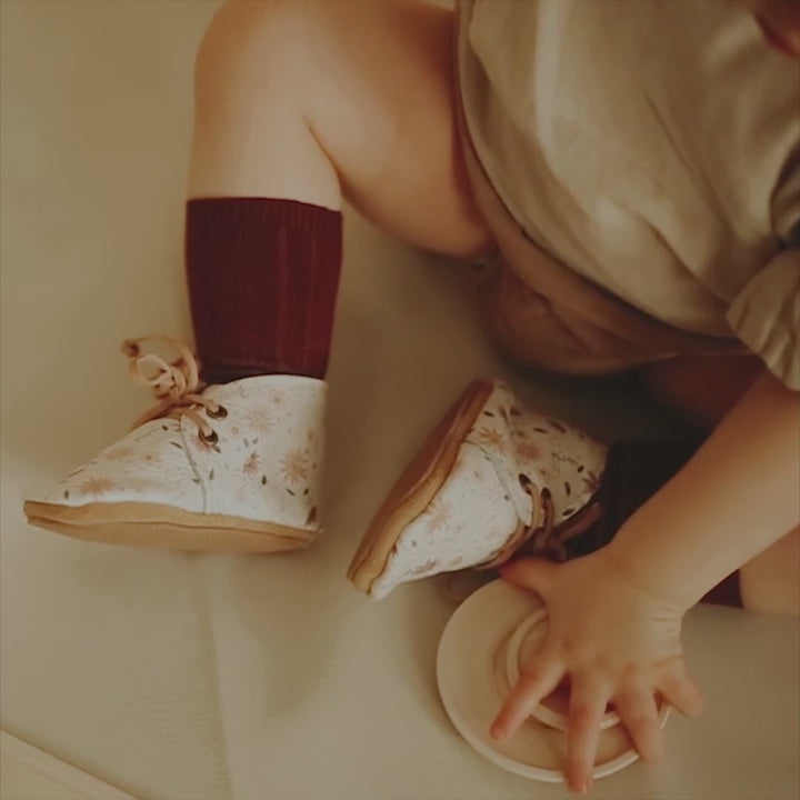 Desert Boots in Bloom