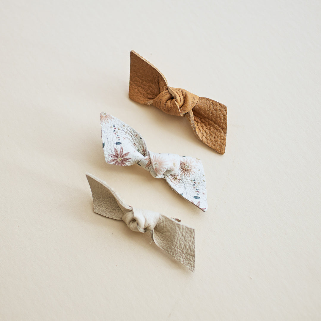 Knotted bow barrette