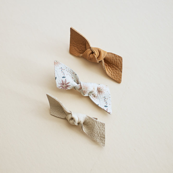 Knotted bow barrette