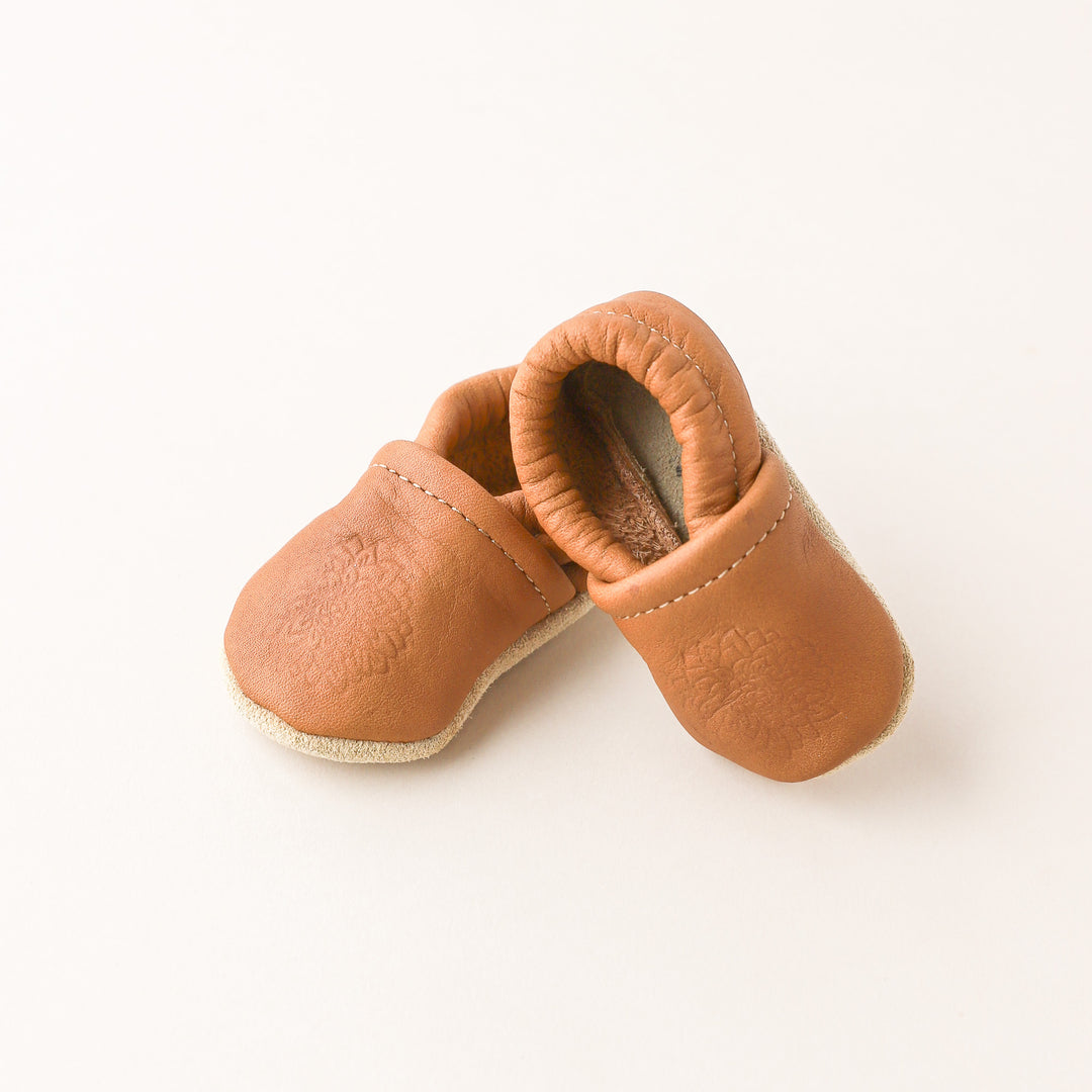 Birth Flower Slip-on Baby Shoes - Walnut