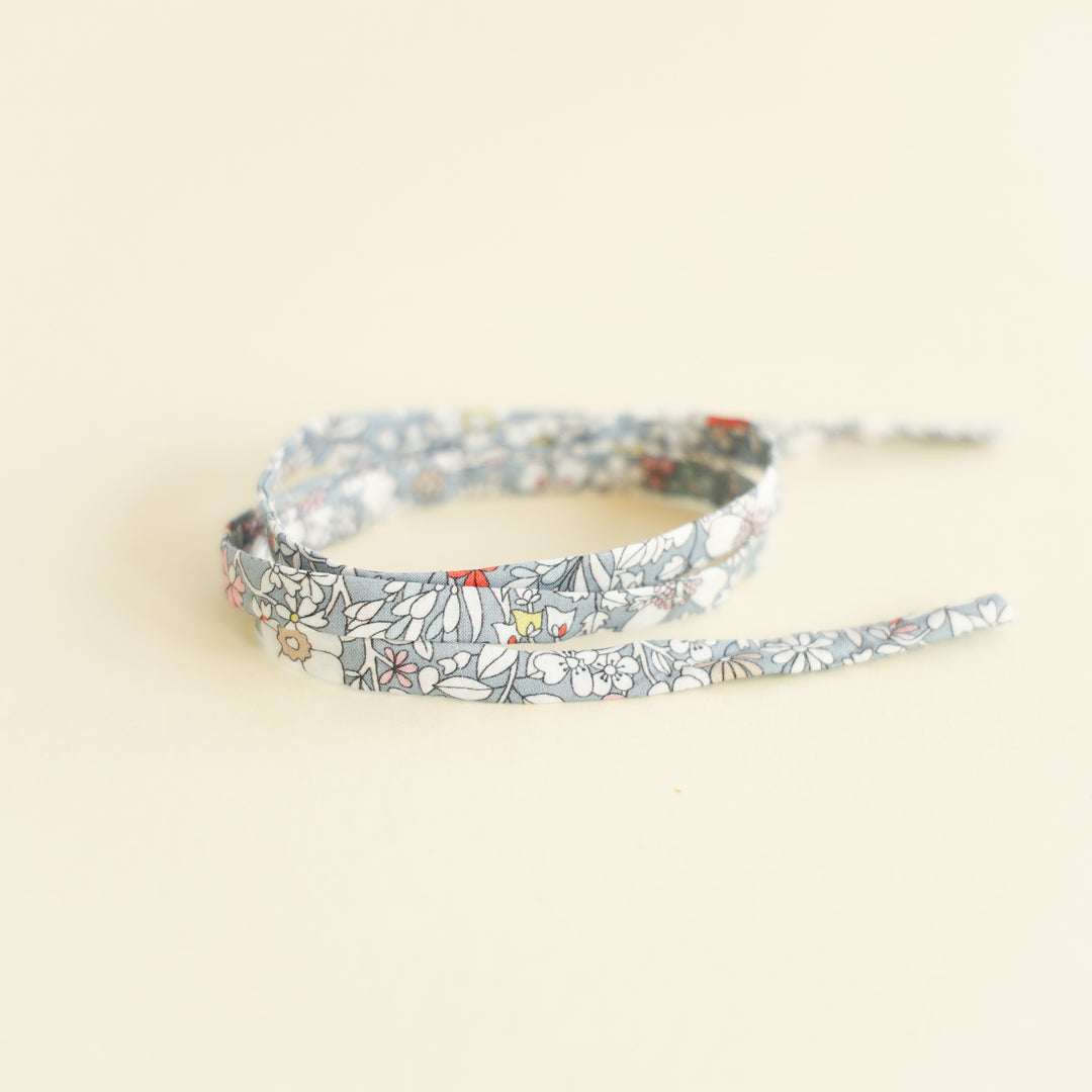 Summer Gray Floral Laces