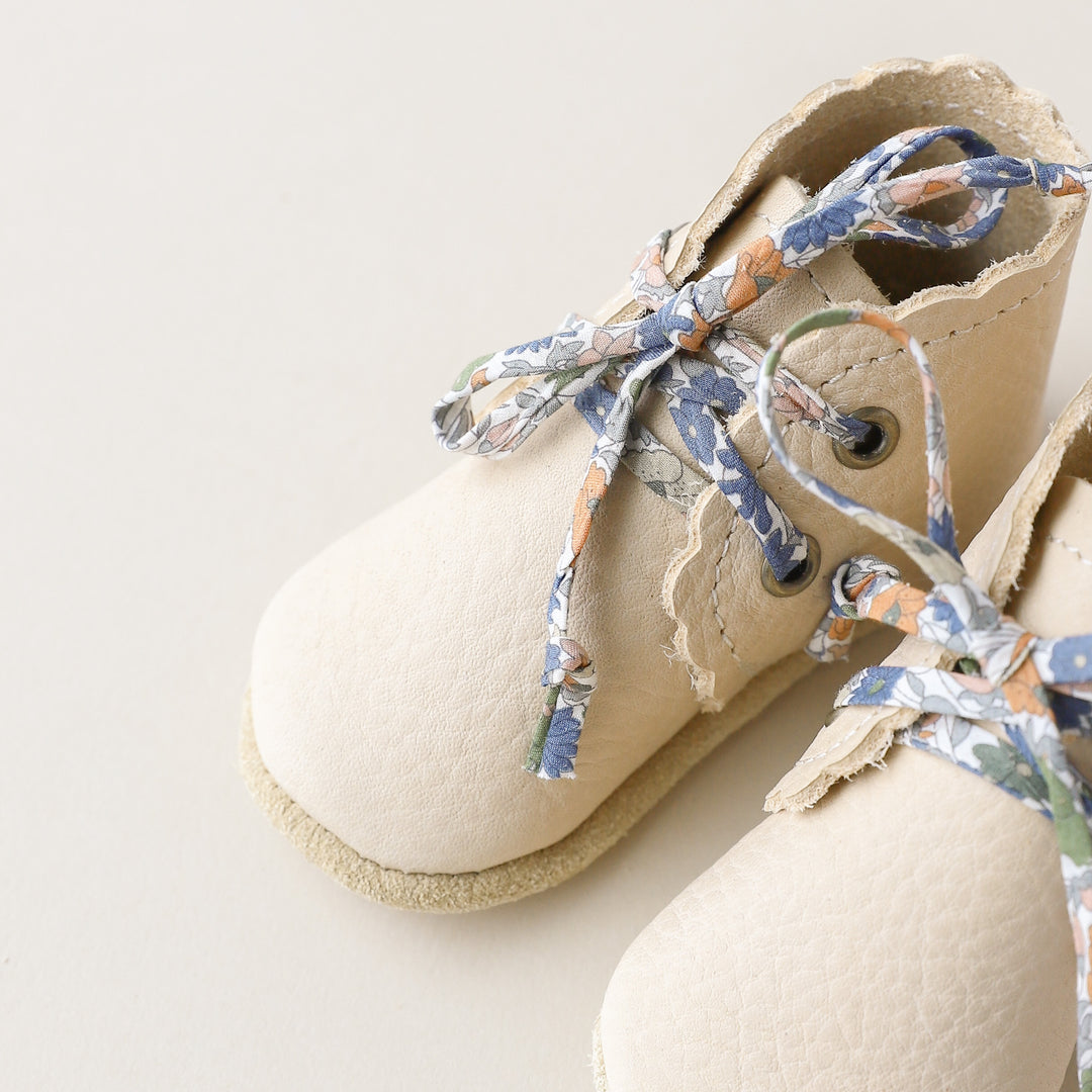 Scalloped Baby Boots in Almond