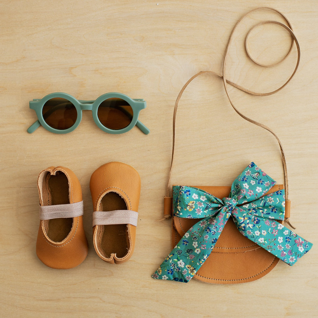 Scalloped Leather Kid's Bag in Espresso