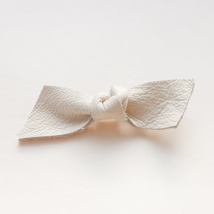 Knotted bow barrette